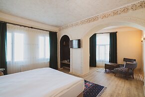 Raymar Mardin Hotels