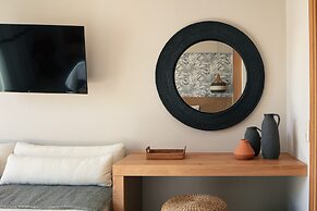 Chapter 02 Gallery Suites