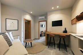 Chapter 02 Gallery Suites