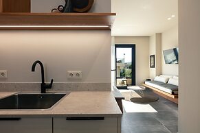 Chapter 02 Gallery Suites