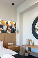 Chapter 02 Gallery Suites