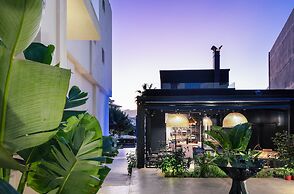 Chapter 02 Gallery Suites