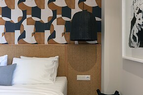 Chapter 02 Gallery Suites