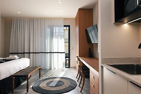 Chapter 02 Gallery Suites