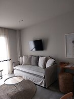 Chapter 02 Gallery Suites