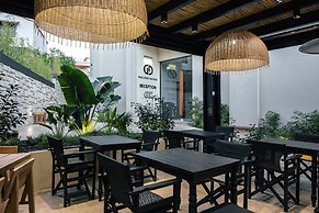 Chapter 02 Gallery Suites