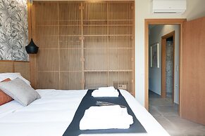 Chapter 02 Gallery Suites