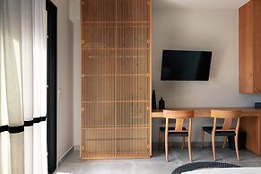 Chapter 02 Gallery Suites