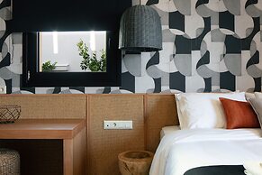 Chapter 02 Gallery Suites