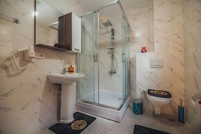 Wonder Suites