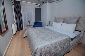 Wonder Suites