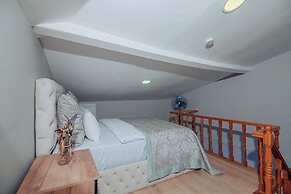 Wonder Suites