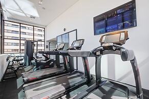 Qoya São Paulo Paulista, Curio Collection by Hilton