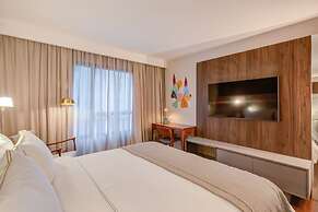 Qoya São Paulo Paulista, Curio Collection by Hilton