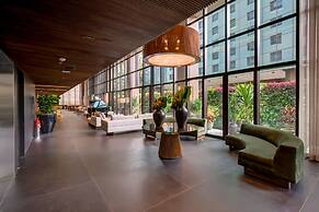 Qoya São Paulo Paulista, Curio Collection by Hilton