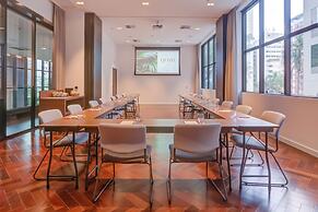 Qoya São Paulo Paulista, Curio Collection by Hilton