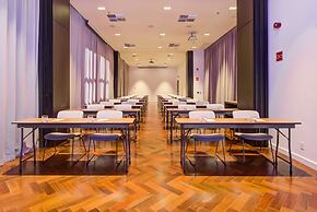 Qoya São Paulo Paulista, Curio Collection by Hilton