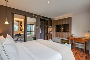 Qoya São Paulo Paulista, Curio Collection by Hilton