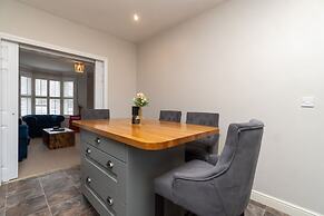 Homely and Modern Maisonette in Vibrant Bristol