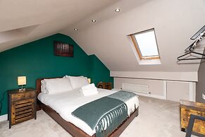 Homely and Modern Maisonette in Vibrant Bristol