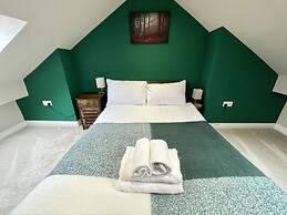 Homely and Modern Maisonette in Vibrant Bristol