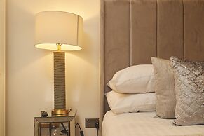 Deluxe City Apt, Beautiful River View&free Parking
