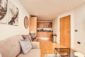 Deluxe City Apt, Beautiful River View&free Parking