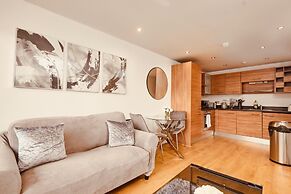 Deluxe City Apt, Beautiful River View&free Parking