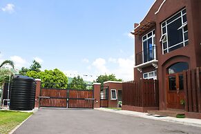 The Guest Apartments at Border Crossings