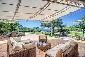 The Lookout Exclusive Garden Villa With Capri Views