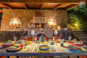 The Lookout Exclusive Garden Villa With Capri Views