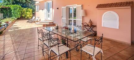 The Lookout Exclusive Garden Villa With Capri Views