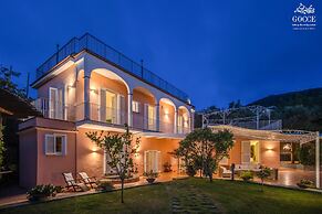 The Lookout Exclusive Garden Villa With Capri Views