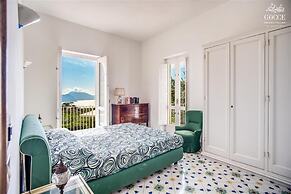 The Lookout Exclusive Garden Villa With Capri Views