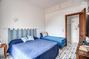 The Lookout Exclusive Garden Villa With Capri Views