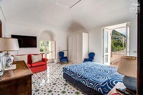The Lookout Exclusive Garden Villa With Capri Views