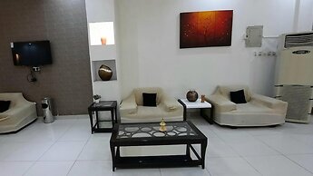 Rehana Al-Worood Khamis Mushait