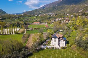 Ricomilla Family - Terrace & Parking