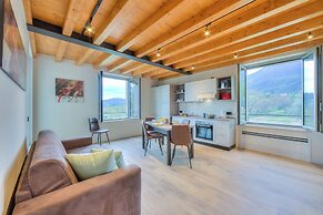 Ricomilla Family - Terrace & Parking