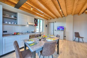 Ricomilla Family - Terrace & Parking