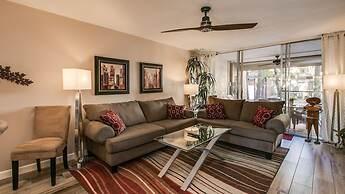 Cozy 2-bdrm Condo in Heart of Old Town Scottsdale!