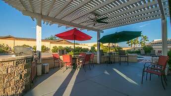 Spectacular Hilltop Home W/resort Like Backyard!