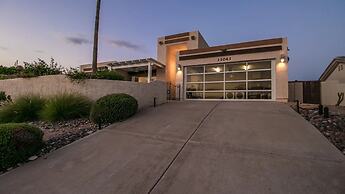 Spectacular Hilltop Home W/resort Like Backyard!