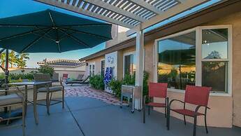 Spectacular Hilltop Home W/resort Like Backyard!