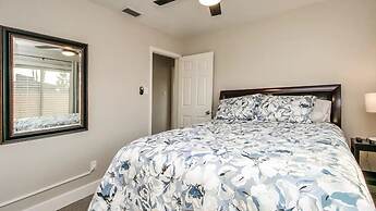 Spectacular Hilltop Home W/resort Like Backyard!