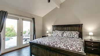 Spectacular Hilltop Home W/resort Like Backyard!