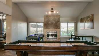 Spectacular Hilltop Home W/resort Like Backyard!