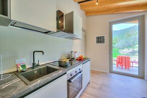 Ricomilla-ulivo -balcony, Garden & Privat