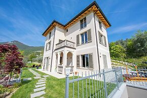 Ricomilla-ulivo -balcony, Garden & Privat