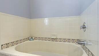 Fountain Hiils 4 Bdrm W/breathtaking Views & Pool!